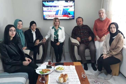 BANU KAYRALDAĞ PERFARMANSI İLE TAKDİR TOPLUYOR