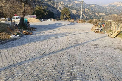 Manisa Karaağaç Mahallesi'nde üst yapı çalışması