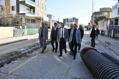 Manisa'da  yağmursuyu hattı çalışmaları yerinde inceledi