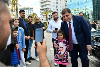 Cemil Tugay'dan Romanlara destek