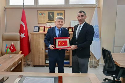 AĞRILILAR DERNEĞİ’NDEN ESNAF ODASINA ZİYARET