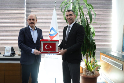 KÖRFEZ AĞRILILAR DERNEĞİ’NDEN TİCARET ODASI’NA ANLAMLI ZİYARET