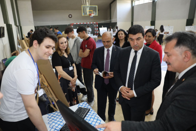 ORUÇ REİS ANADOLU LİSESİ’NDEN GURURLANDIRAN BİLİM FUARI