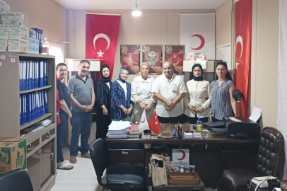MHP KÖRFEZ KAÇEP’TEN KIZILAY’A ANLAMLI ZİYARET