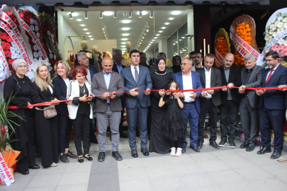 Semra Coşkun Butik Görkemli Bir Törenle Açıldı