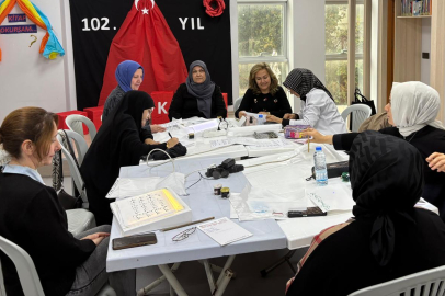 Körfez İlçe Halk Kütüphanesi’nden Hüsn-i Hat Eğitimi