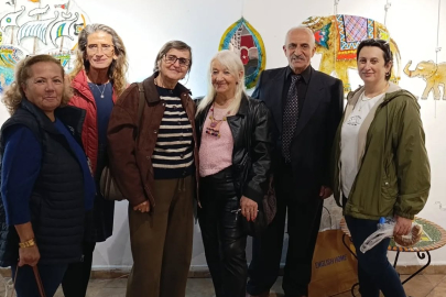 CAMIN EFSUNU SANATSEVERLERLE BULUŞTU