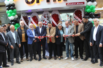 ERTUĞRUL OPTİK, GÖRKEMLİ BİR TÖRENLE HİZMETE AÇILDI