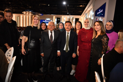 Memduh Büyükkılıç'tan 'öğretmenlere' övgü