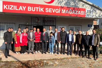 ŞENER SÖĞÜT’TEN TÜRK KIZILAY KÖRFEZ ŞUBESİ’NE TAM NOT