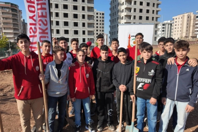 Yeşeren Okullar Projesi ile fidanlar toprakla buluşuyor