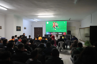 Nevşehirli sporseverler Süper Kupa finalini dev ekranda seyretti