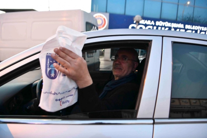 Başkentte moto kuryeli iftar desteği