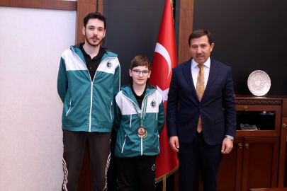 Tahir Efe Türkiye'nin gururu oldu