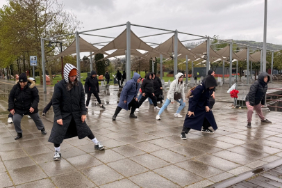 İzmit’te bayram coşkusu sağlıklı adımlarla başladı