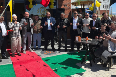 LİFE CAFE & PASTANE GÖRKEMLİ BİR TÖRENLE HİZMETE AÇILDI