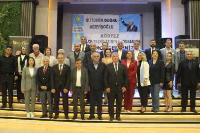 İYİ PARTİ KÖRFEZ’DE ANNELER GÜNÜ MATİNESİNE YOĞUN İLGİ