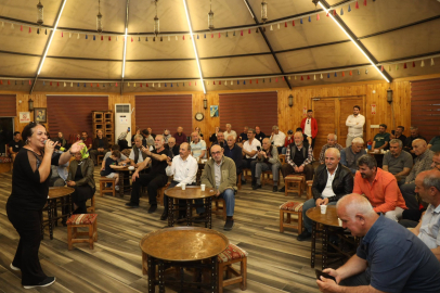 KOŞEDER’DEN TÜRKÜ DOLU GECE: KÖRFEZ'DE ANADOLU YANKILANDI