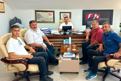 KÖRFEZ MUHTARLAR DERNEĞİ'NDEN  UĞUR ŞAHİN'E ZİYARET
